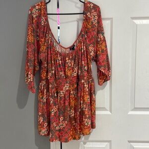 Torrid size 3  (22/24) top. Washed but never worn.